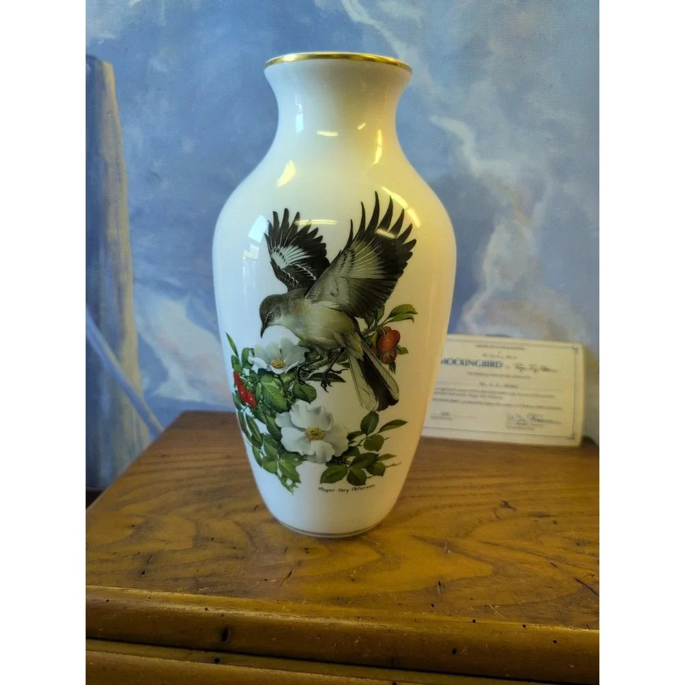 Kaiser Vintage Porcelain Mocking Bird By Roger Tory Peterson For Danbury Mint